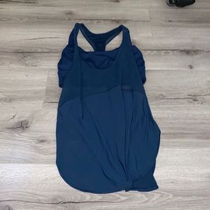 Lululemon tank with built in bra